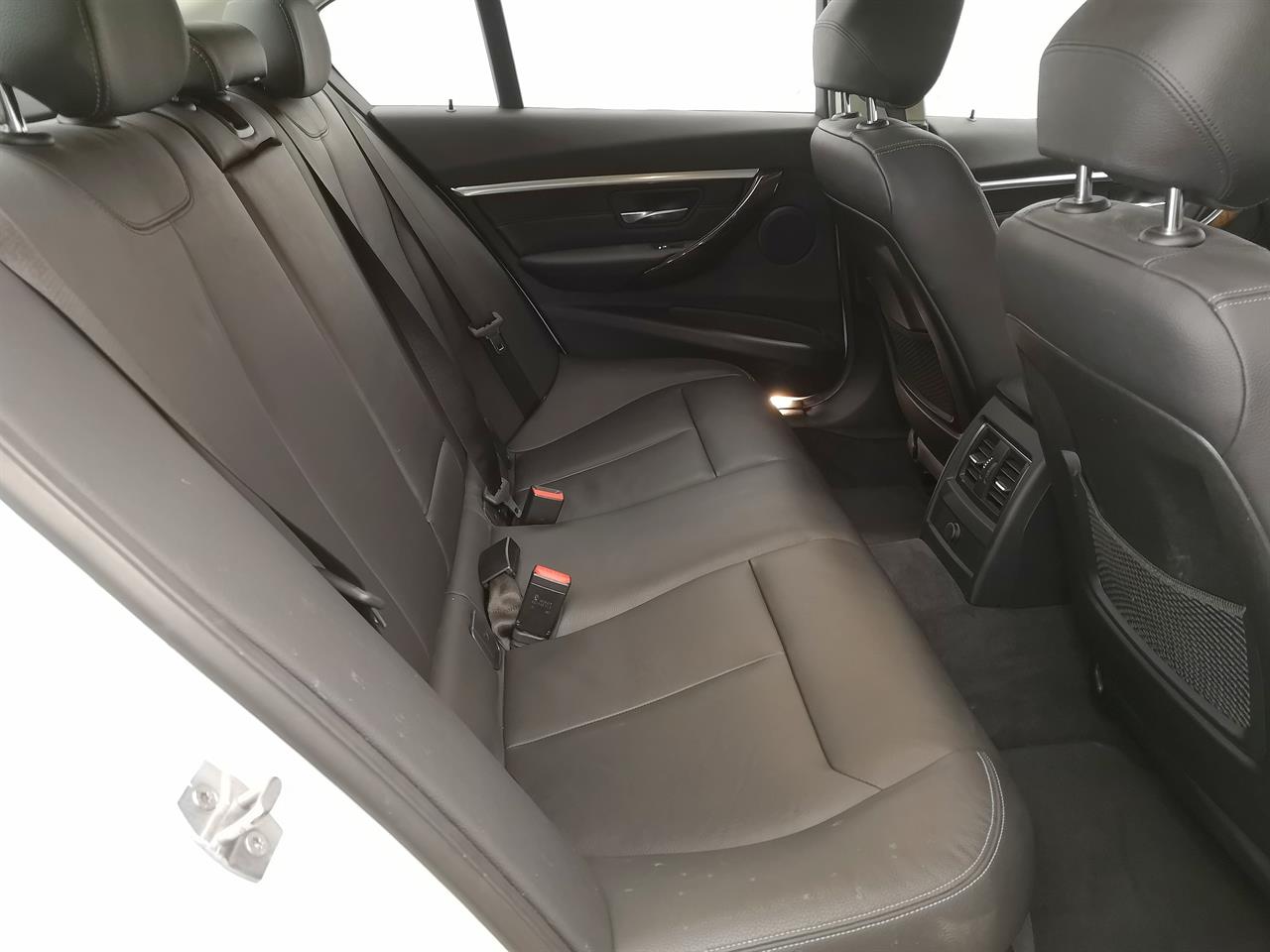 2016 BMW 330e