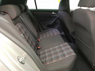 2016 Volkswagen Golf GTI - Thumbnail