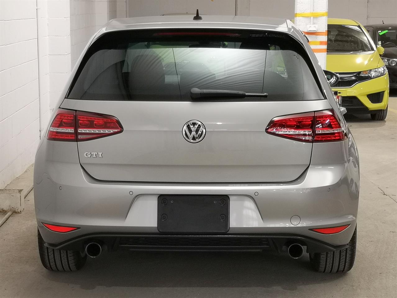 2016 Volkswagen Golf GTI
