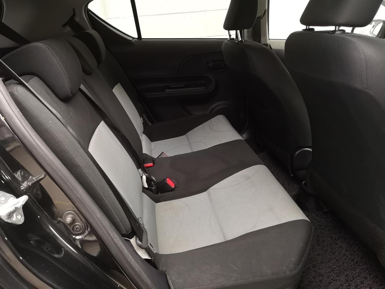 2013 Toyota Aqua