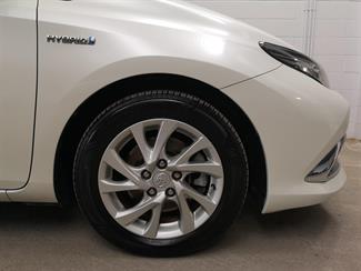 2016 Toyota Auris - Thumbnail