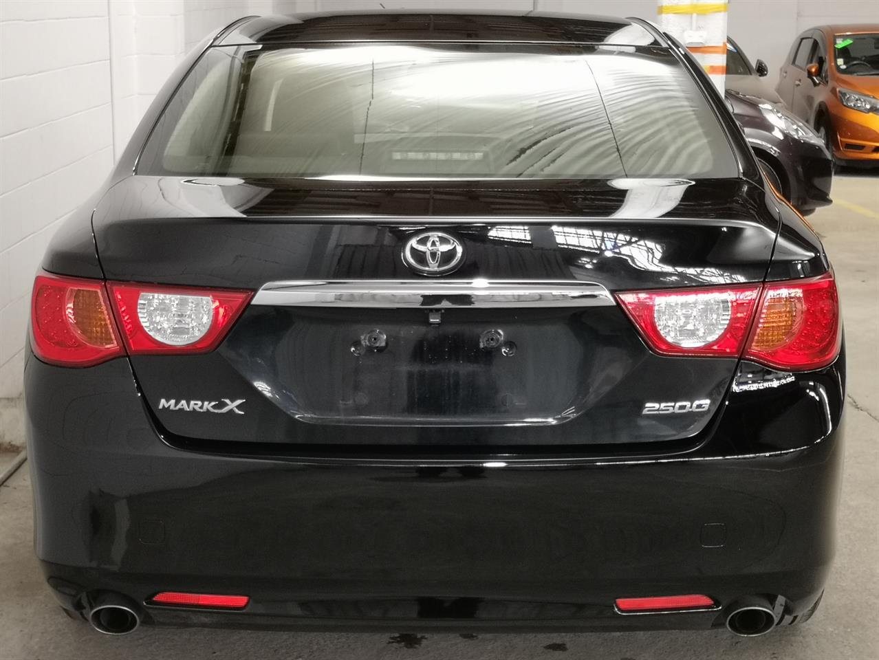 2012 Toyota Mark-X