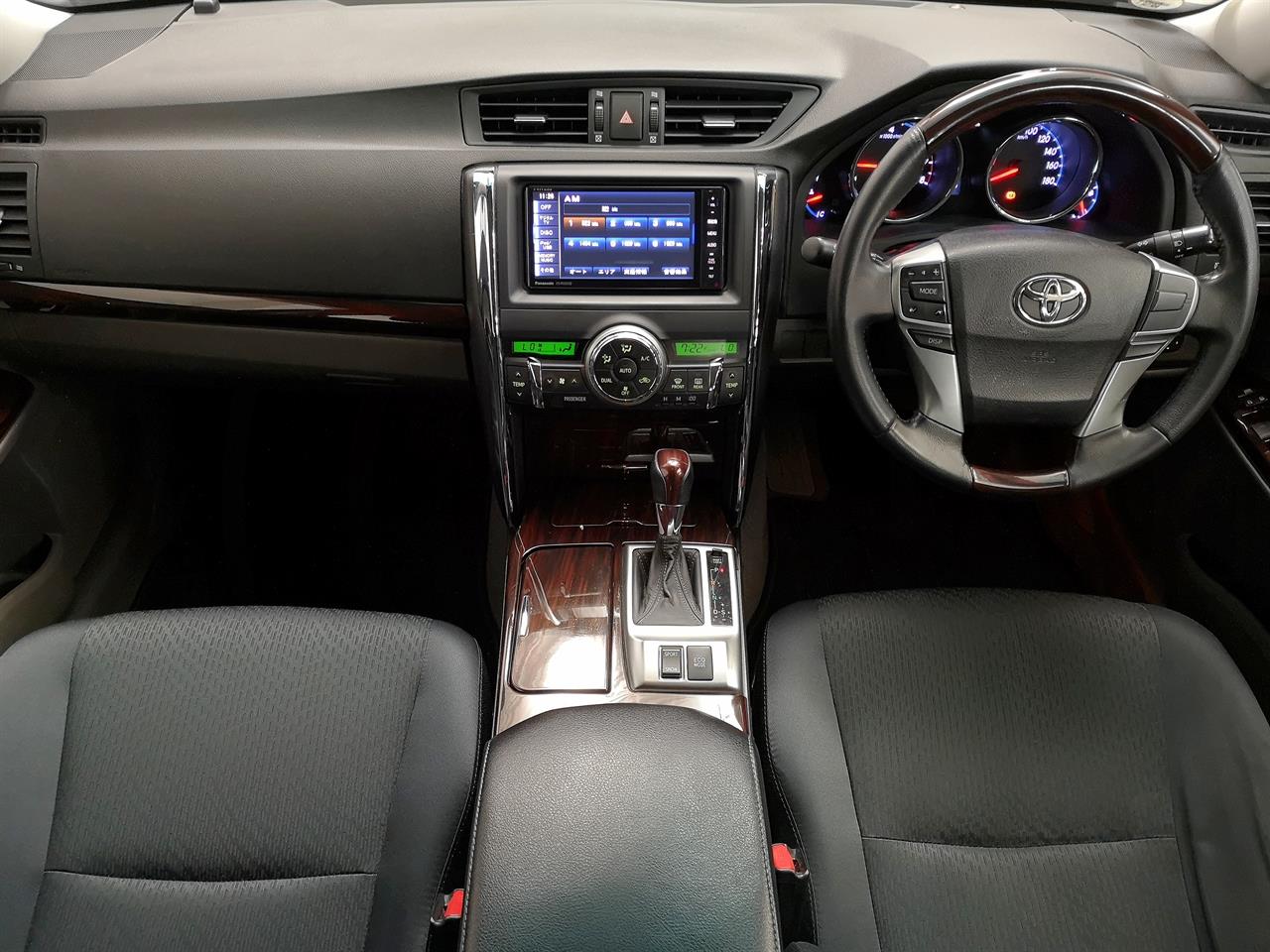 2012 Toyota Mark-X