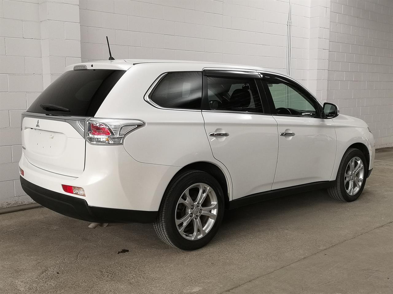 2014 Mitsubishi Outlander