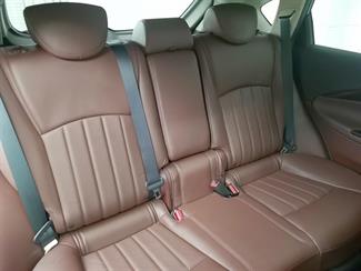 2013 Nissan Skyline - Thumbnail