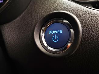 2017 Toyota C-HR - Thumbnail