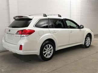 2013 Subaru Outback - Thumbnail
