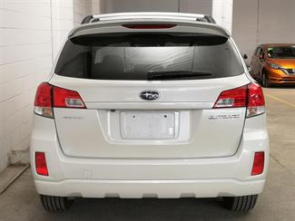 2013 Subaru Outback - Thumbnail
