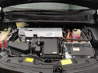 2013 Toyota Prius - Thumbnail