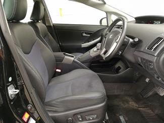2013 Toyota Prius - Thumbnail