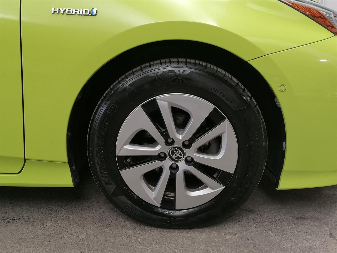 2016 Toyota Prius