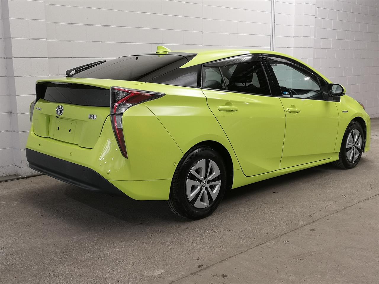 2016 Toyota Prius
