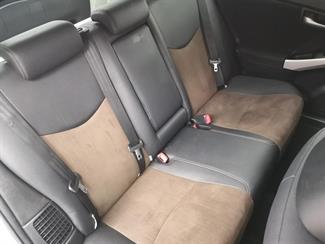 2015 Toyota Prius - Thumbnail