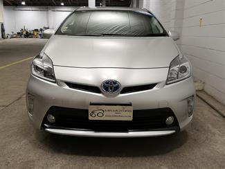2015 Toyota Prius - Thumbnail