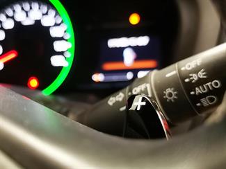 2016 Honda Vezel - Thumbnail