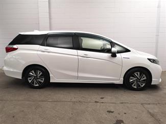 2016 Honda Shuttle - Thumbnail