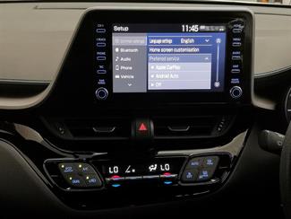 2020 Toyota C-HR - Thumbnail