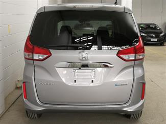 2017 Honda Freed - Thumbnail