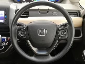 2017 Honda Freed - Thumbnail