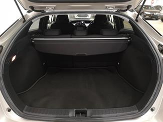 2017 Toyota Prius - Thumbnail