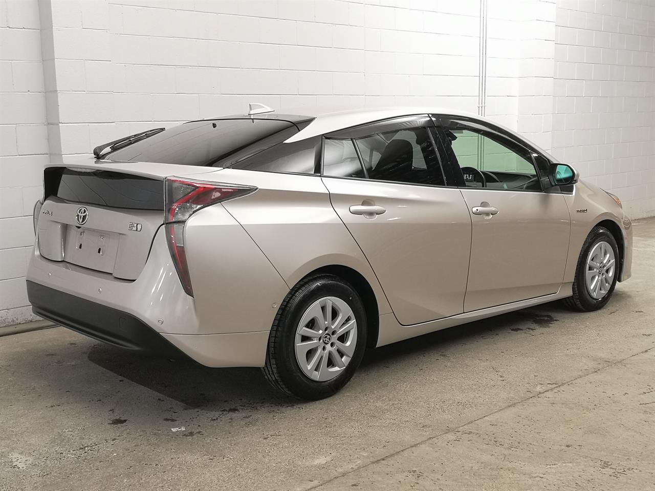 2017 Toyota Prius