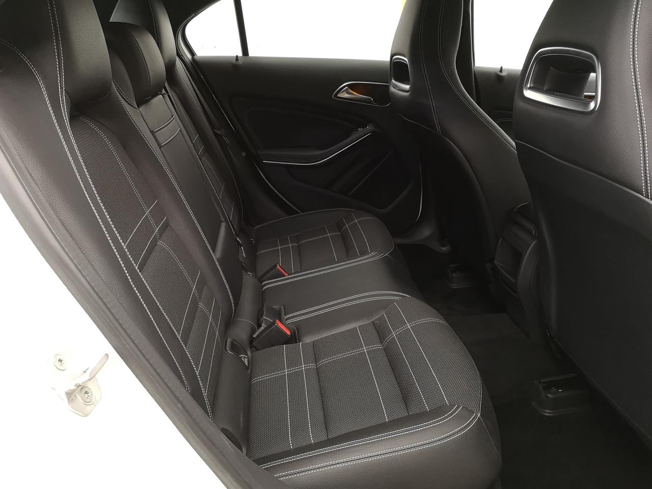 2013 Mercedes-Benz A 180