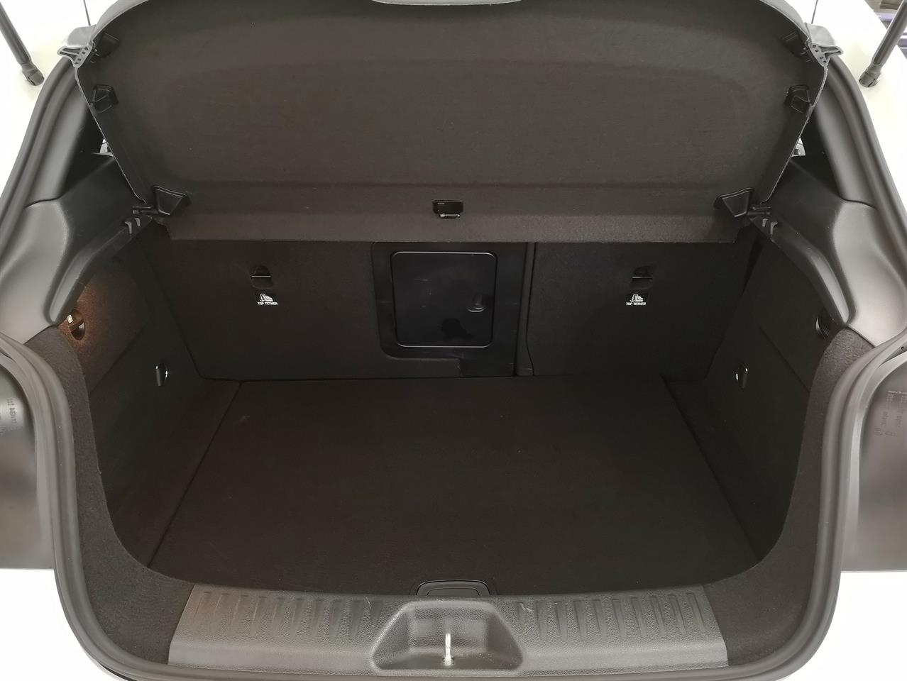 2013 Mercedes-Benz A 180