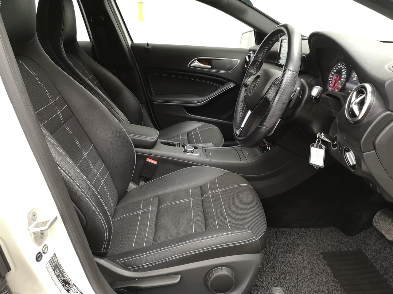 2013 Mercedes-Benz A 180