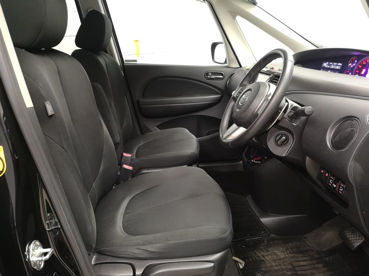 2015 Mazda Biante