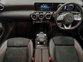 2018 Mercedes-Benz A 180 - Thumbnail