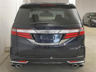 2015 Honda Odyssey - Thumbnail