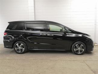2015 Honda Odyssey - Thumbnail