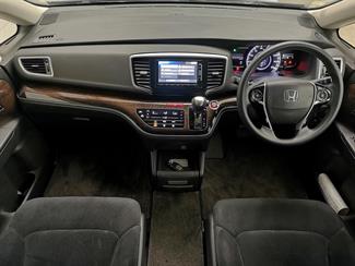2015 Honda Odyssey - Thumbnail