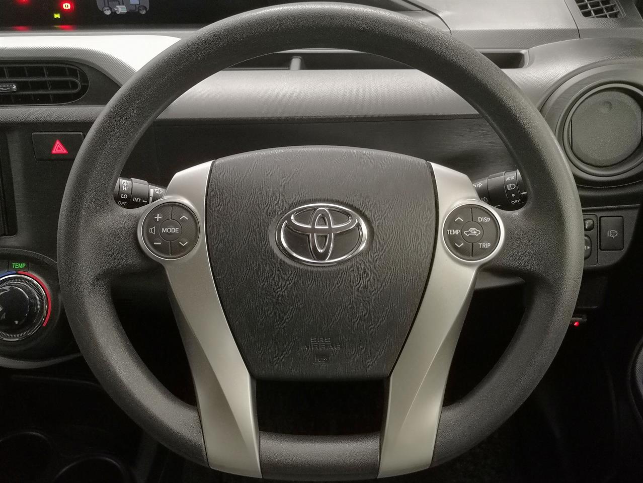 2013 Toyota Aqua