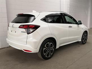 2016 Honda Vezel - Thumbnail