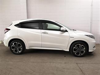 2016 Honda Vezel - Thumbnail