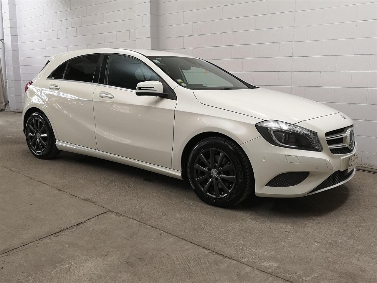 2015 Mercedes-Benz A 180