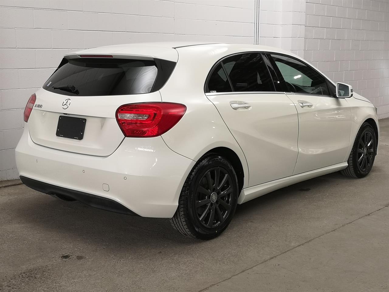 2015 Mercedes-Benz A 180