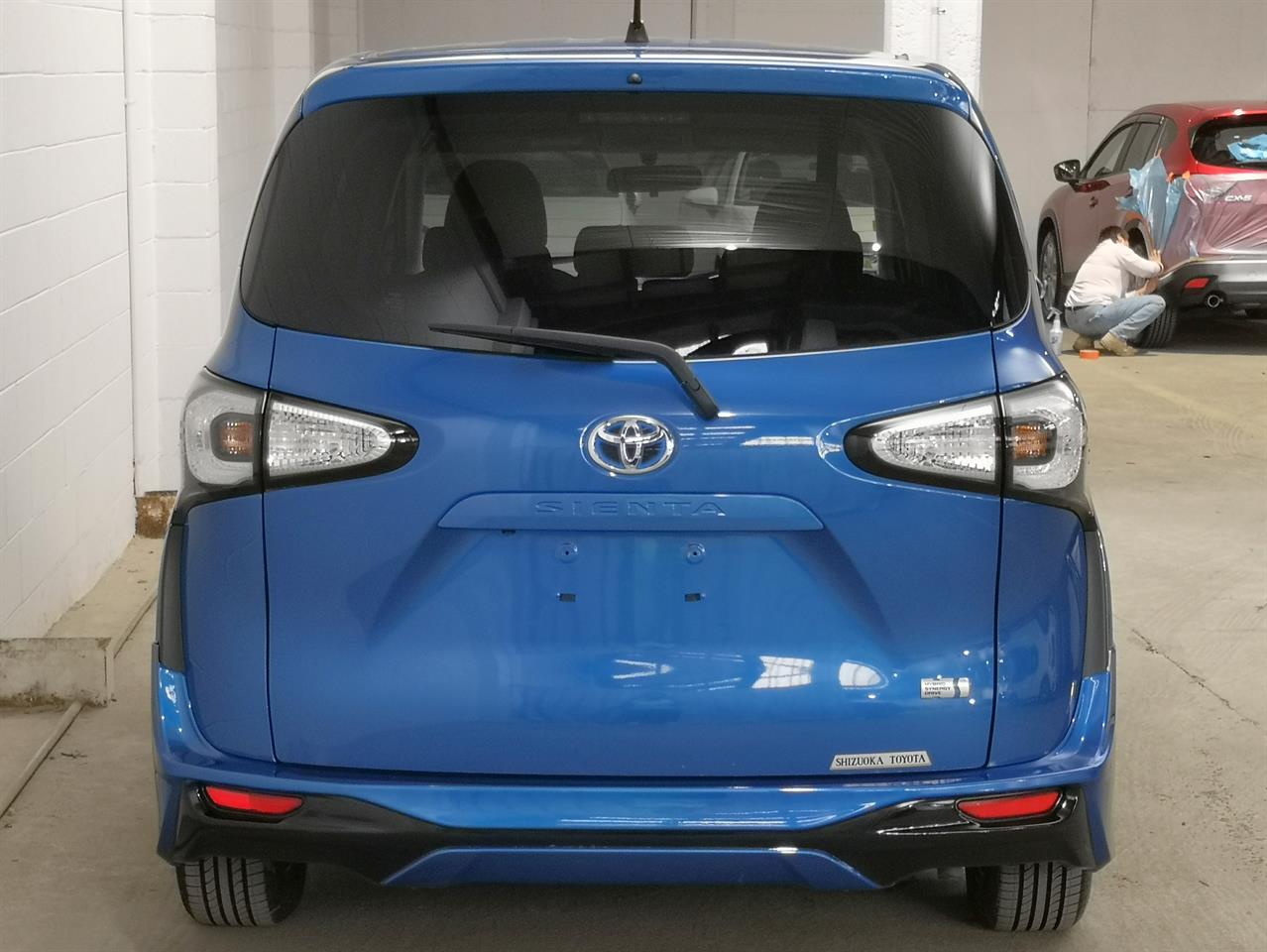 2016 Toyota Sienta
