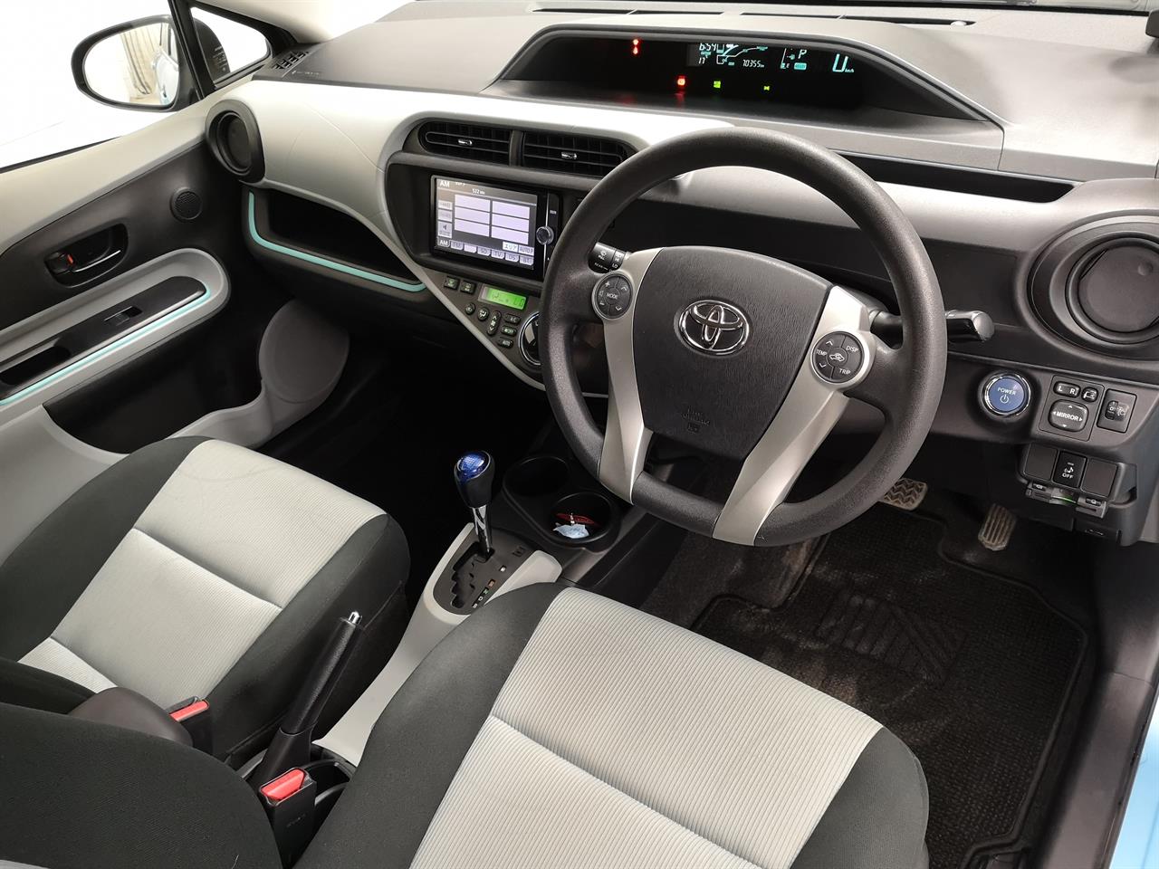 2012 Toyota Aqua