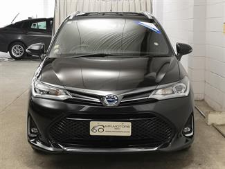2017 Toyota Corolla - Thumbnail