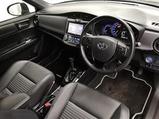 2017 Toyota Corolla - Thumbnail