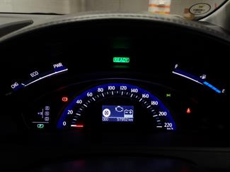 2015 Toyota Sai - Thumbnail