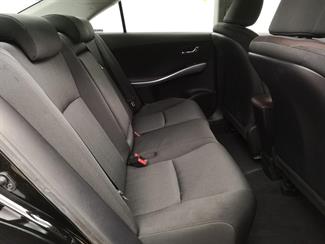 2015 Toyota Sai - Thumbnail