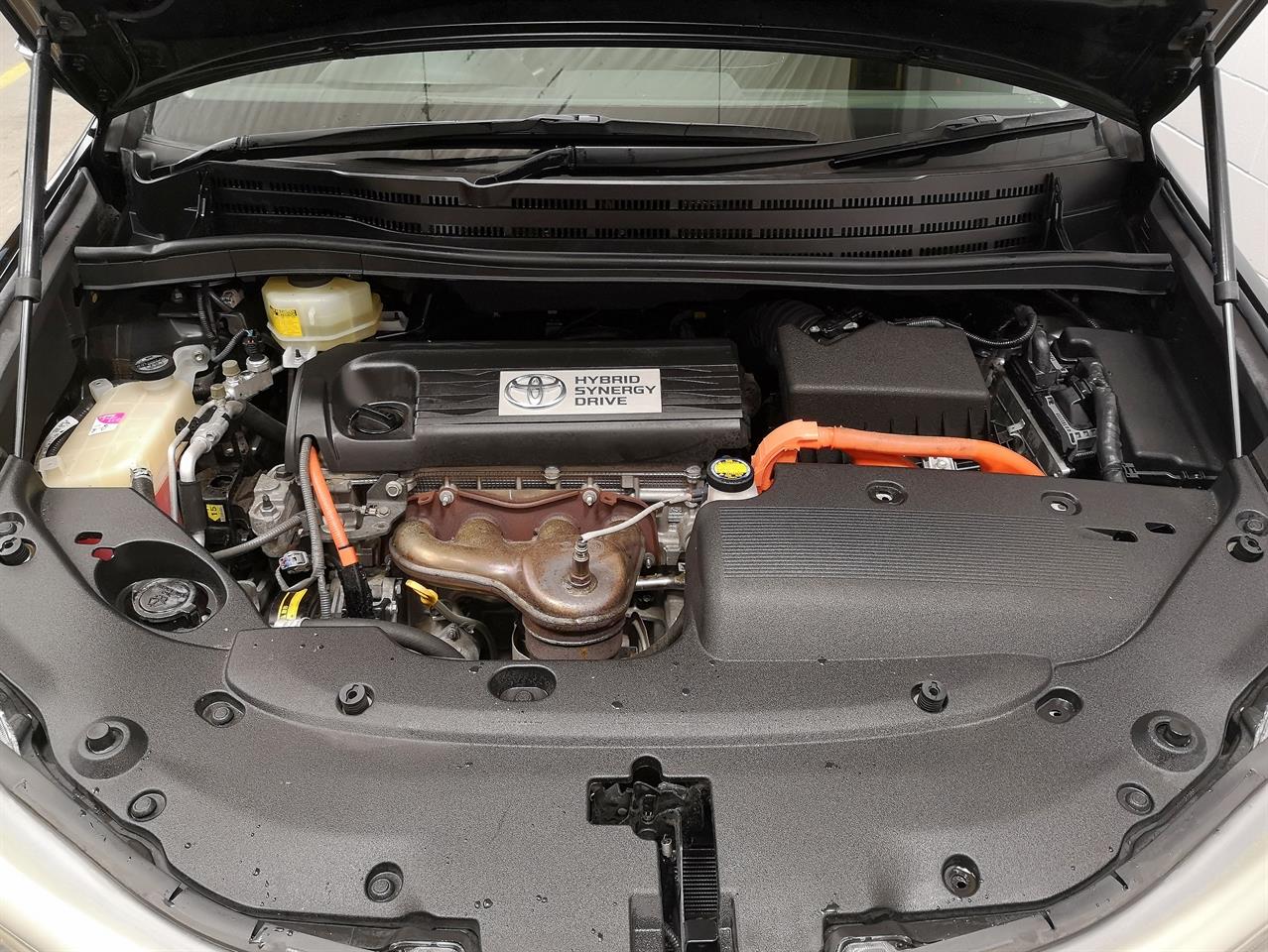 2015 Toyota Sai