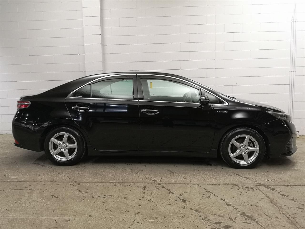 2015 Toyota Sai