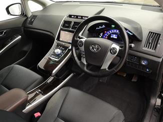 2015 Toyota Sai - Thumbnail