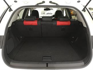 2013 Lexus CT200h - Thumbnail
