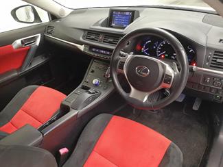 2013 Lexus CT200h - Thumbnail