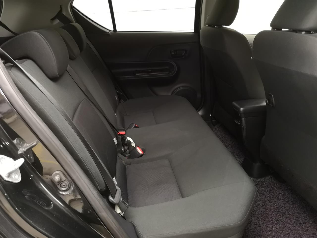 2017 Toyota Aqua